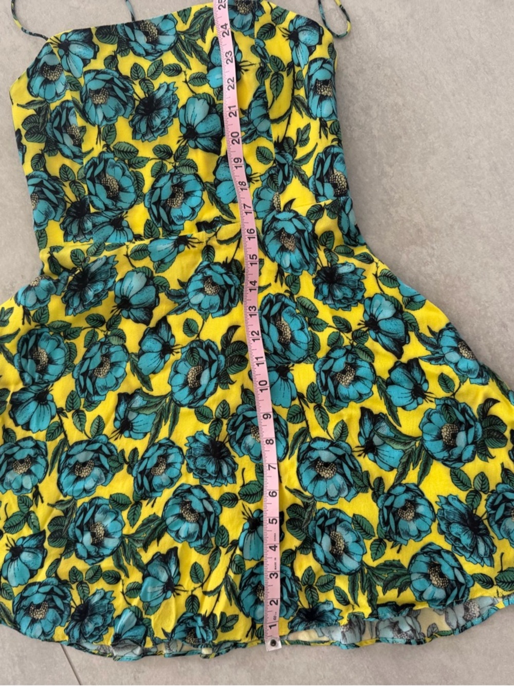 Alice + Olivia Yellow Floral Sundress with Teal Accents - Picture 6 of 6